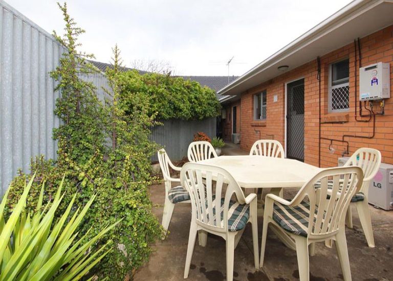 5 / 16 Sandison Terrace, Glenelg North