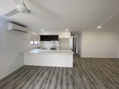 1 / 10 Satinwood Avenue, Urraween