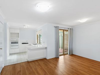 4 / 7 Catrine Court, Kingsley