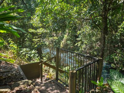 755 Ellerbeck Road, Carruchan