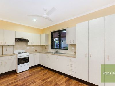 6 Havana Street, Rowes Bay