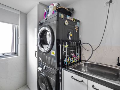 8 / 132 Terrace Road, Perth