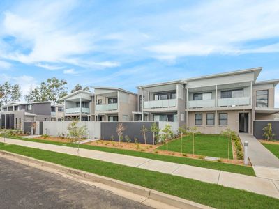 BRAND NEW | 12 LAVISH TOWNHOUSES | INSPECT TODAY!