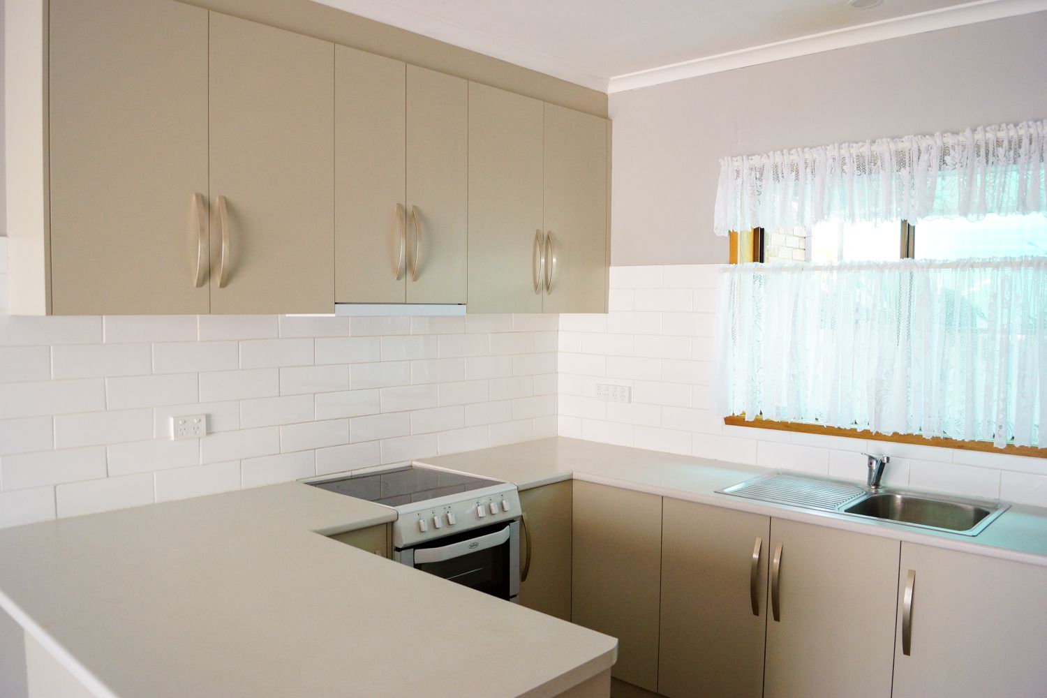 2 / 5 Pynsent Street, Horsham
