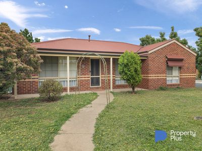 9 Symes Street , Kangaroo Flat