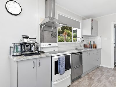 14 Aparangi Crescent, Elsdon