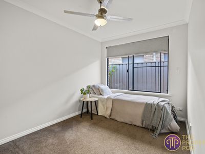 48 Brookside Square, Canning Vale