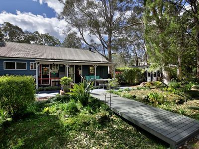 18 Moss Vale Road, Kangaroo Valley