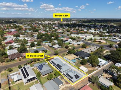 11 Black Street, Forbes