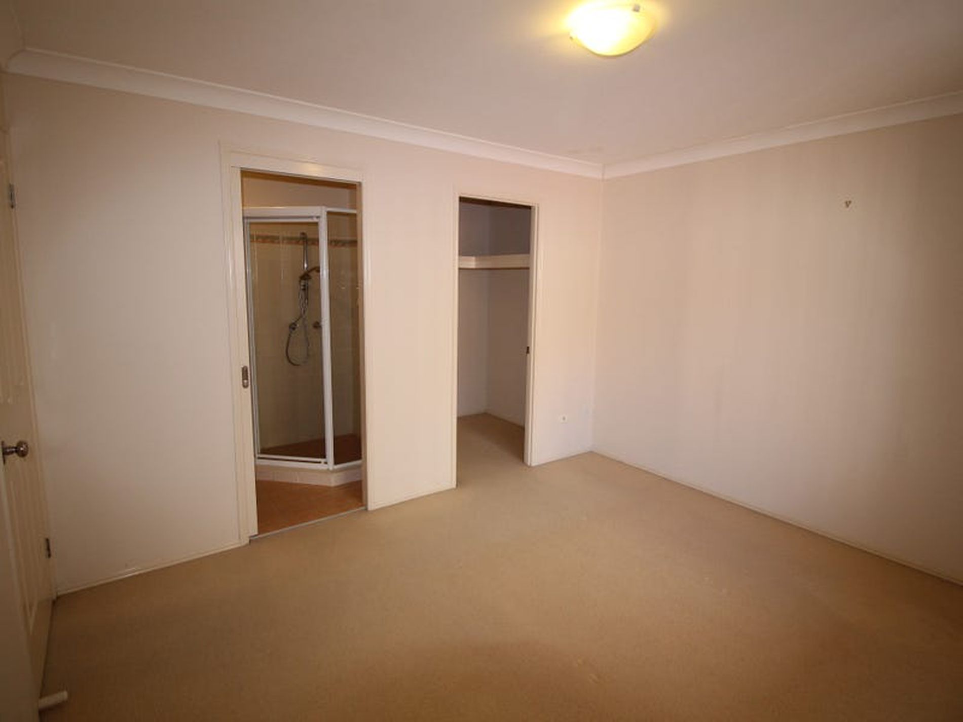 MOLENDINAR RAAS Property Group