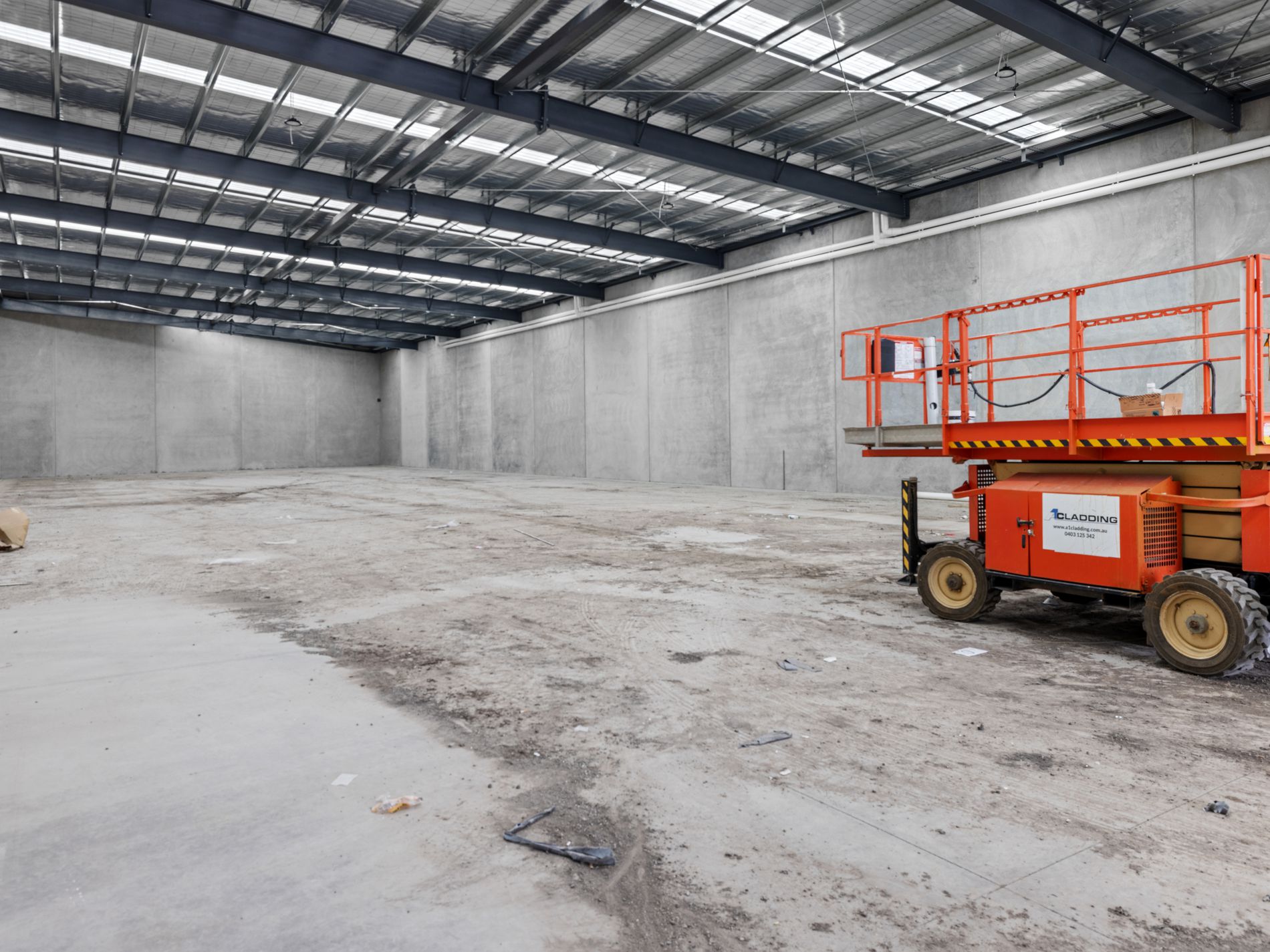 1&2 / 12 Leader Street, Truganina