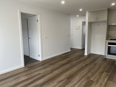 8 / 15 Thomas Street, Laverton