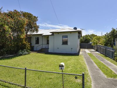 6 Brooks Street, Millicent