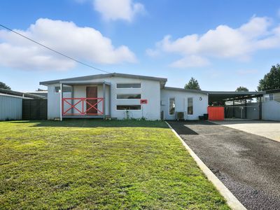 5 Esperanza Court, Zeehan