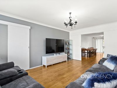 6 Ash Avenue, Albion Park Rail