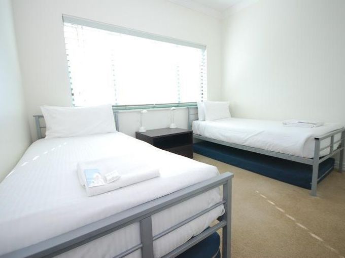 9 / 10 Marina Walk, Alexandra Headland