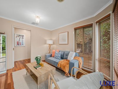 2 Hobday Place , Dunlop