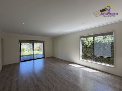 10 Spencer Street, Point Cook