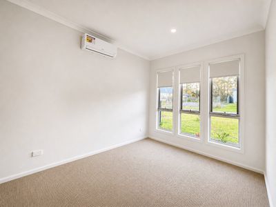 37b Lancing Avenue, Sussex Inlet