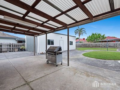 8 Efron Street, Dandenong North