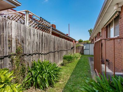 2 / 1338A Dandenong Road, Hughesdale