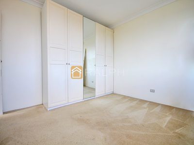 4 / 5 Hillard Street, Wiley Park