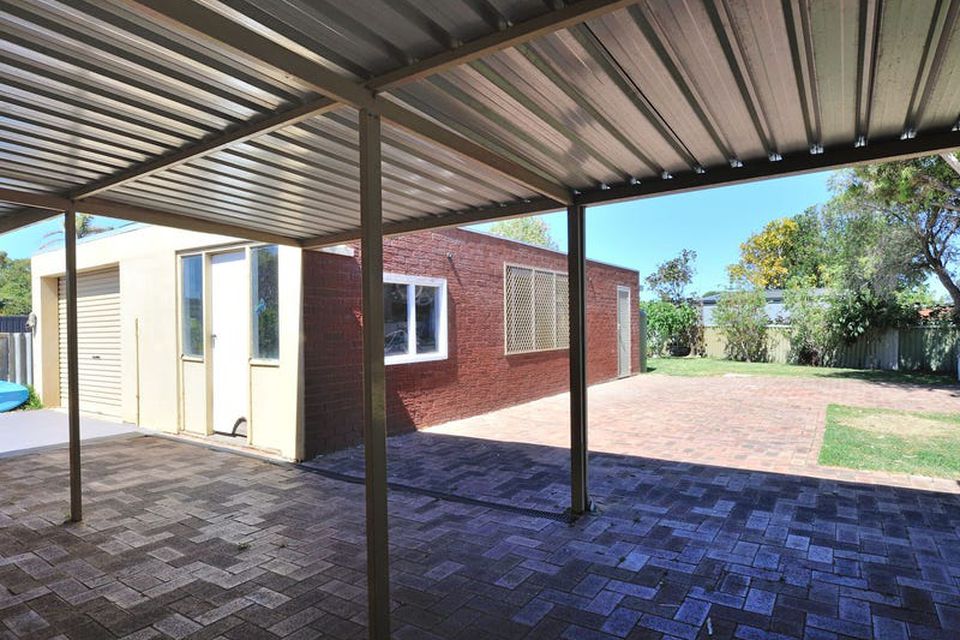 34 Hawker Street , Safety Bay