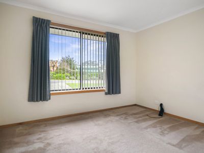 1 / 9 Thorp Street, Cygnet