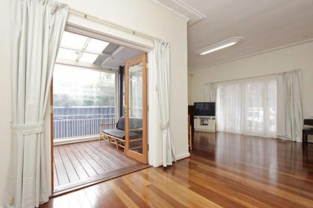 453 Canning Highway, Como