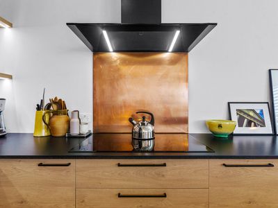 37A Parr Terrace, Castor Bay