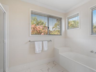 21 Tranquility Circuit, Helensvale