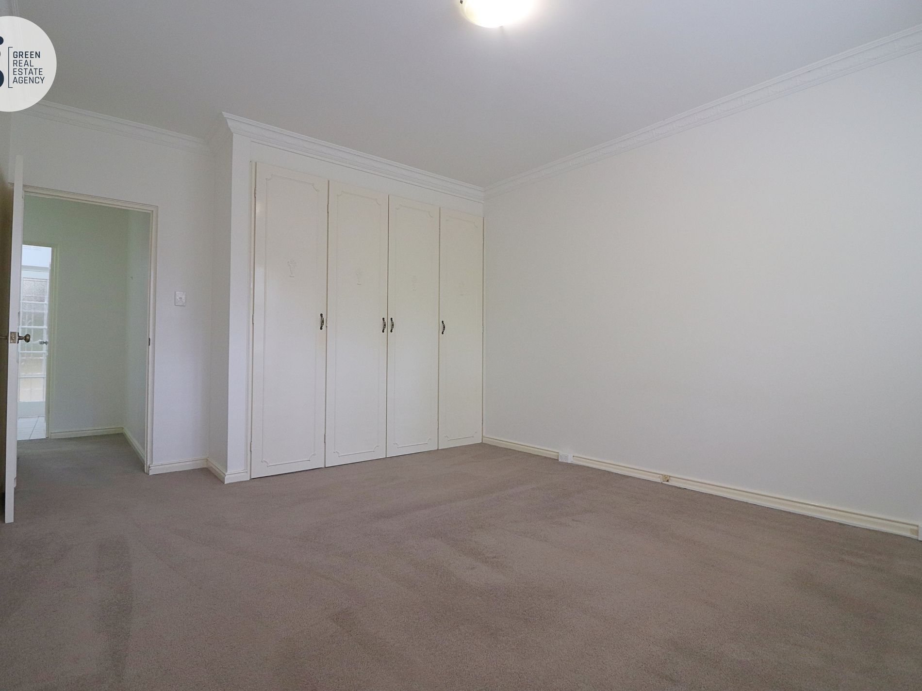 7 / 10 Larkin Street, Roseville