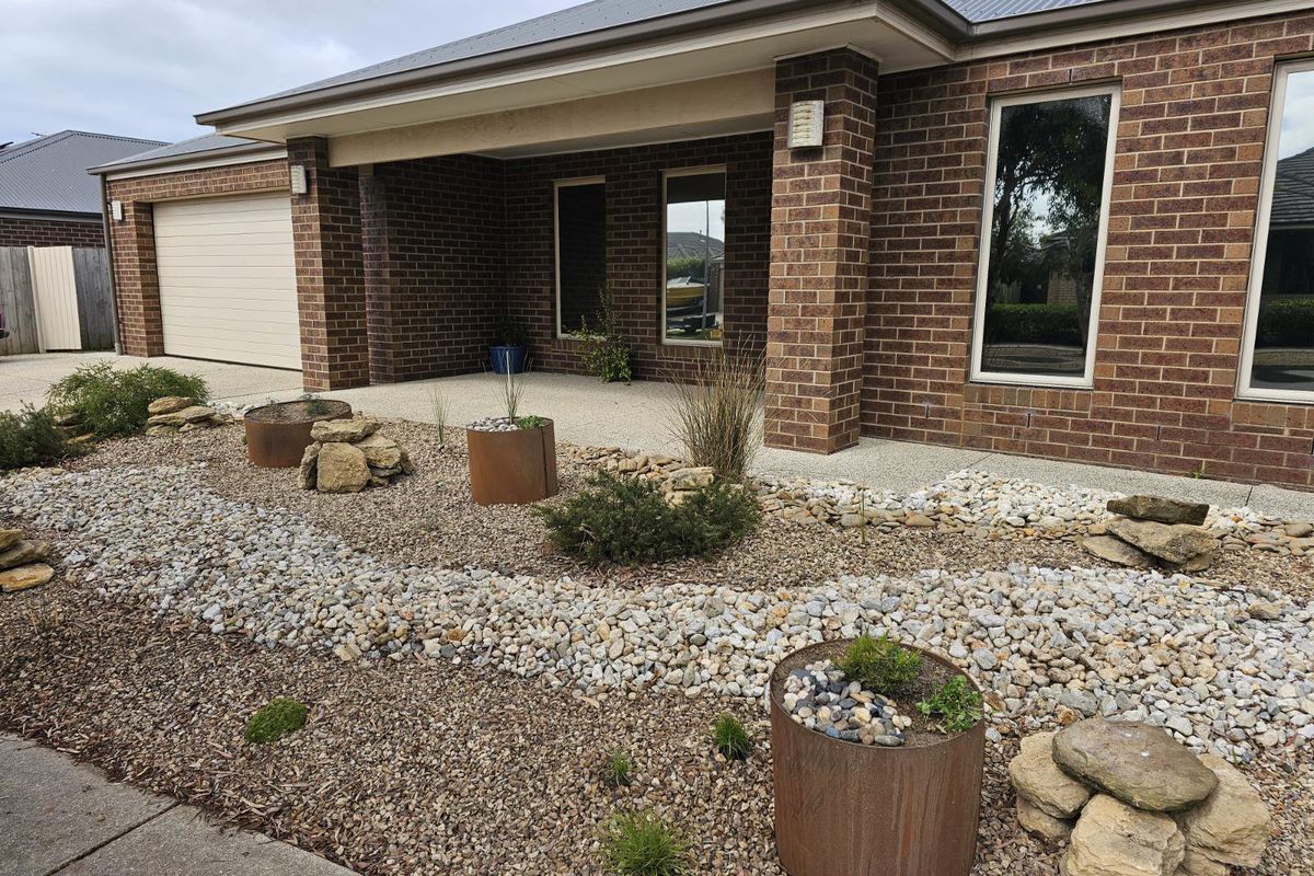 Large Family Home With Side Access Ideal For Caravan Trailer or Boat