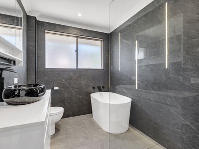 24 / 27 - 33 Addlestone Street, Merrylands