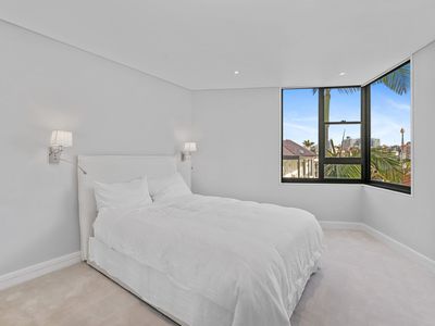 4a / 73 Yarranabbee Road, Darling Point