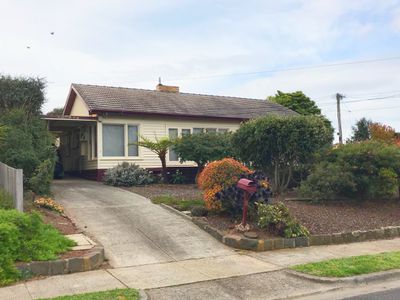 8 Josephine Street, Oak Park