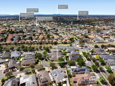 4 Omarama Way, Taylors Hill