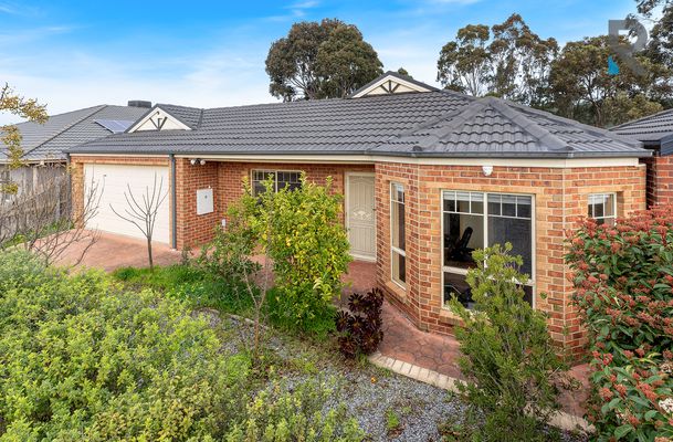 11 Roycroft Road, Roxburgh Park