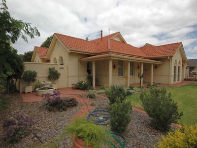 39 Bartlett Drive, Novar Gardens