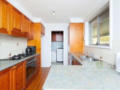 8 Patonga Close, Woodbine