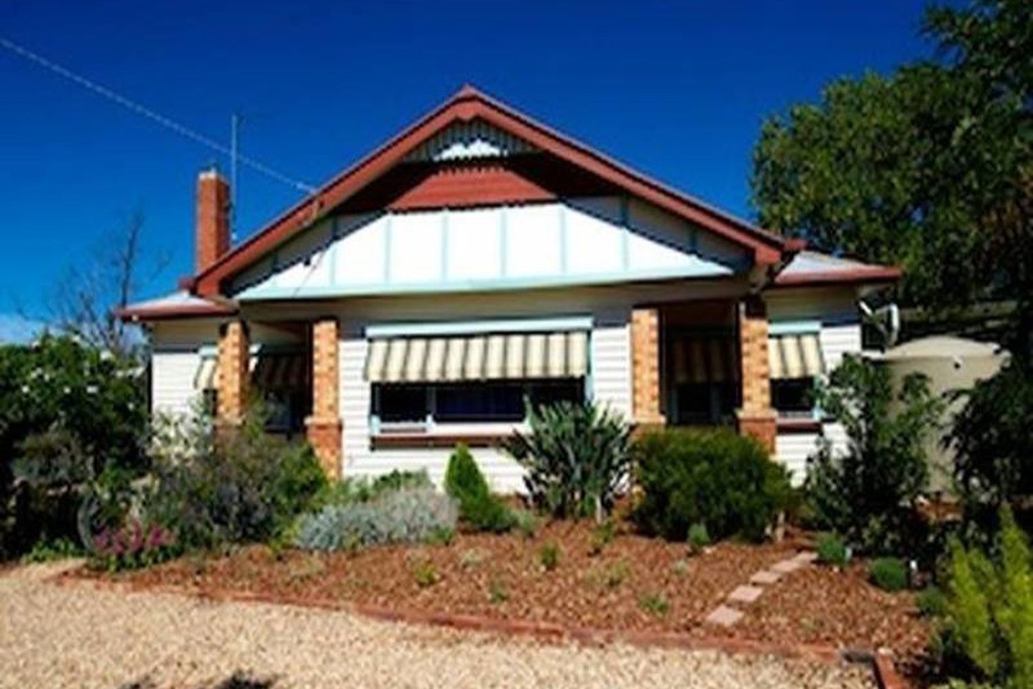 23 Wilmoth Avenue, Horsham