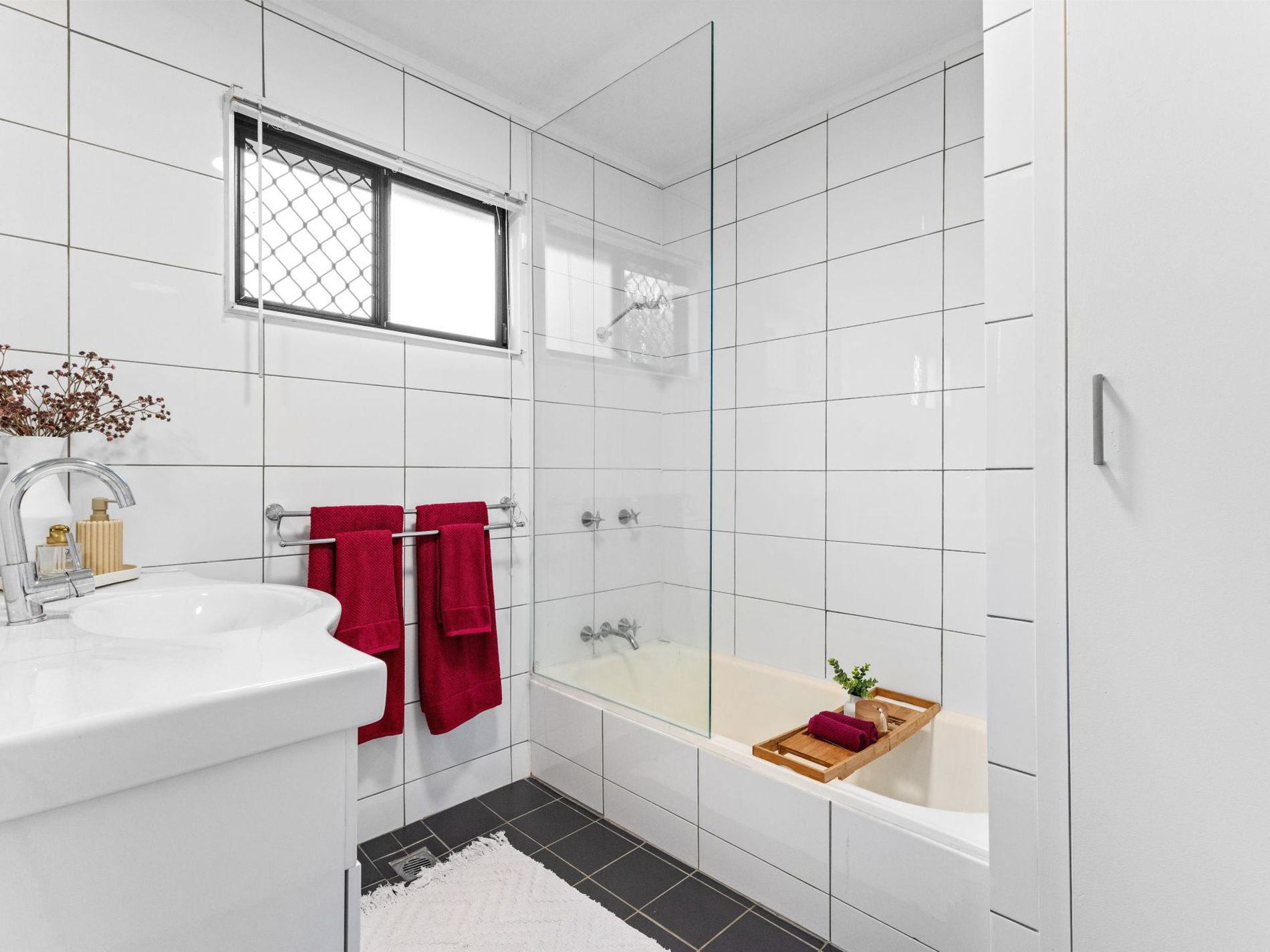 40 Barr Street, Edmonton