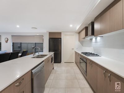 30 Sorrento Way, Hamlyn Terrace