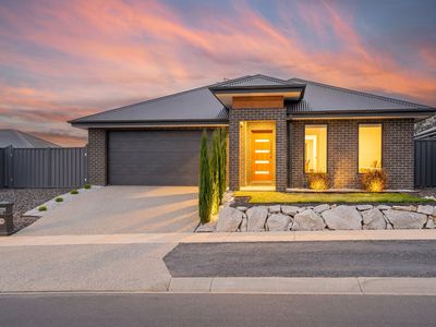 30 HILLFORD CIRCUIT, Thurgoona