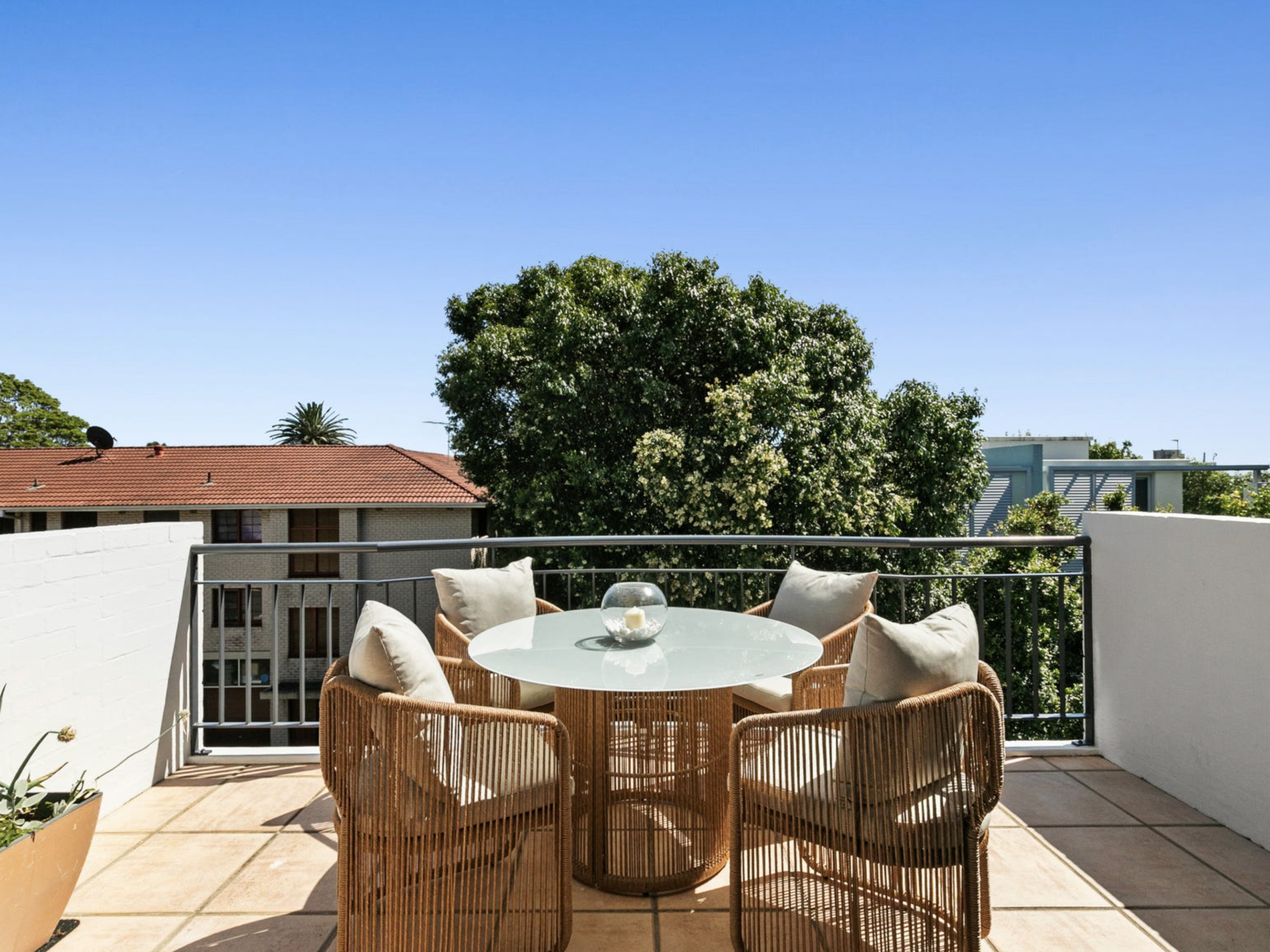 15/8-12 Banksia Street, Dee Why