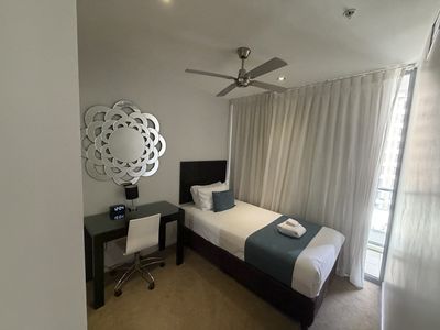 1803 / 127 Charlotte Street, Brisbane City