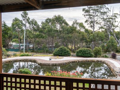 8 Brewis Place, Lake Leake