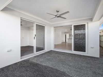 7 Madeleine Court, Caloundra West