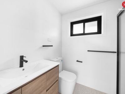 10 Calendula Court, Casula