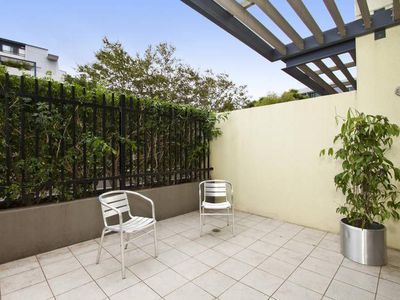 8 / 252 Botany Road, Alexandria